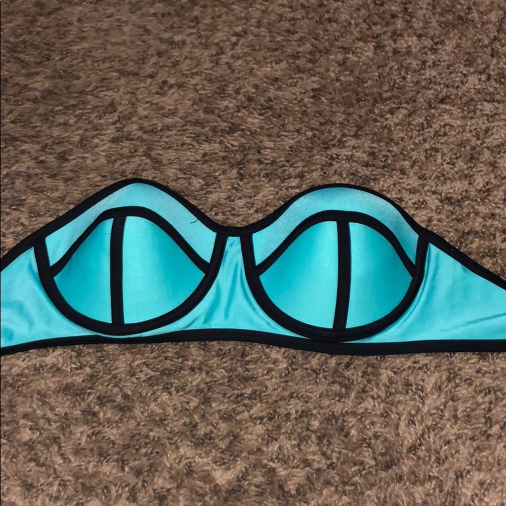 Bathing suit top